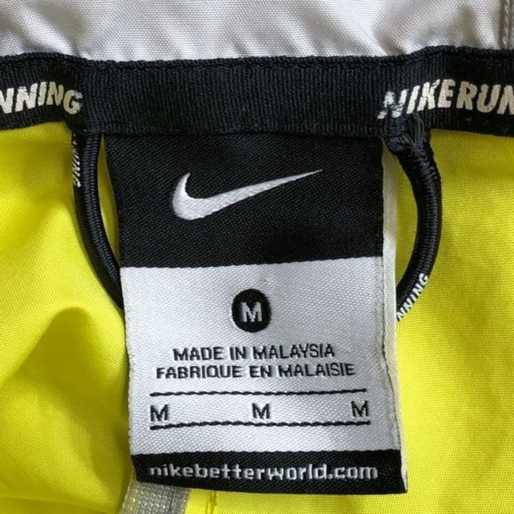 Nike medium lightweight running jacket shell full zip - Picture 6 of 11